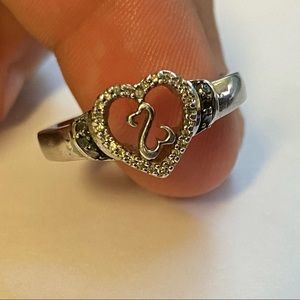 Kay’s open heart collection ring size 6.5